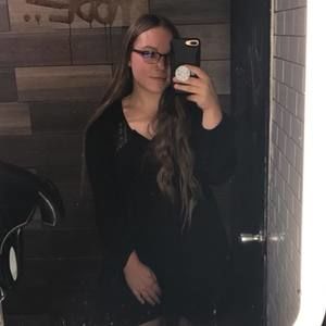 Meet your Posher, Alli